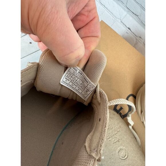 UGG beige nubuck sneakers shoes size 9.5 NEW - Picture 9 of 9